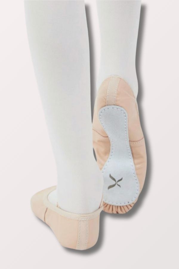 Capezio Daisy Full Sole Leather Ballet Shoes in Ballet Pink 205C at New York Dancewear